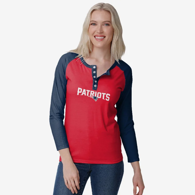 New England Patriots Womens Big Wordmark Long Sleeve Henley Artistic Women's Avant - 