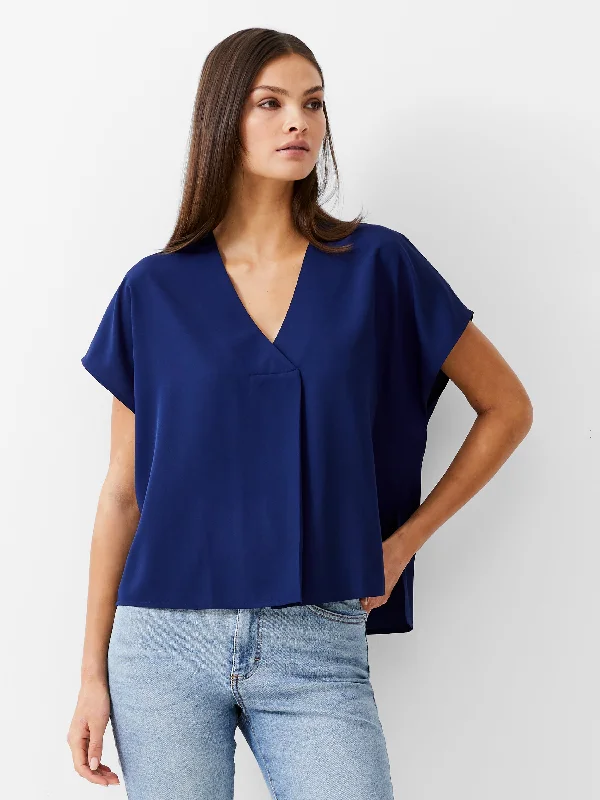 Vee Boxy Crepe Light Top Minimalist Women's Casual