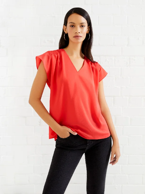 Crepe Light Smocked Shoulder V-Neck Top Rugged Women's Outdoor 