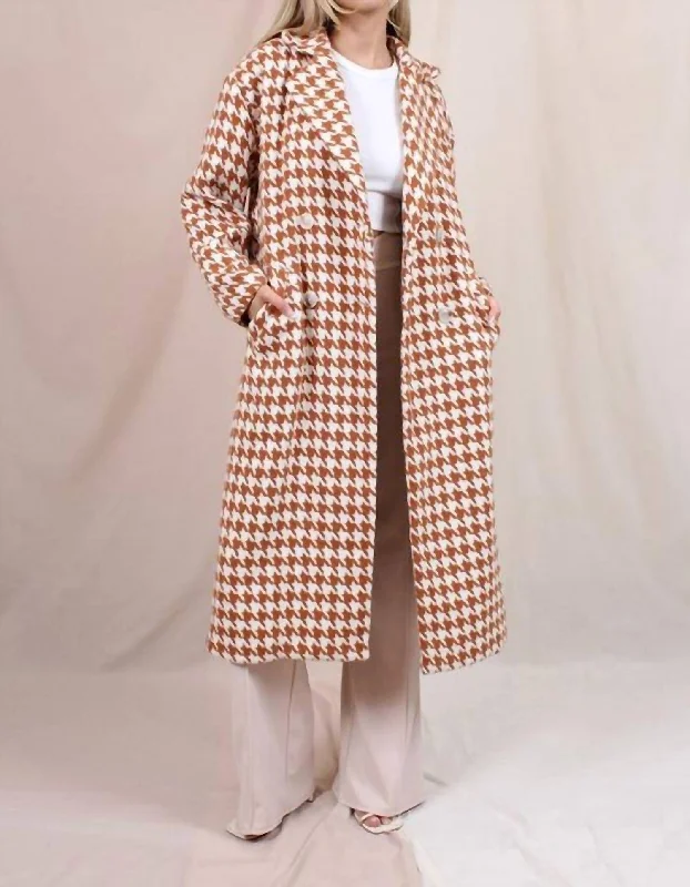 Warm Wishes Long Coat In Rust/ivory Sleek Women's 