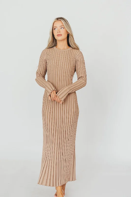 Colette Premium Long Sleeved Ribbed Knit Maxi Dress in Dark Natural - Bump Friendly Casual Women's Japanese 