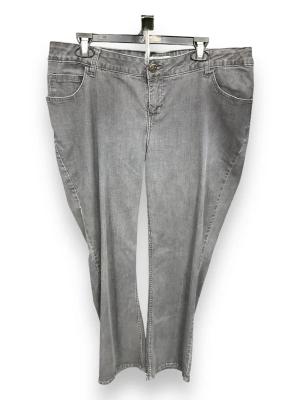 Jeans Flared By Lee In Grey, Size: 16 Confident Women's Power