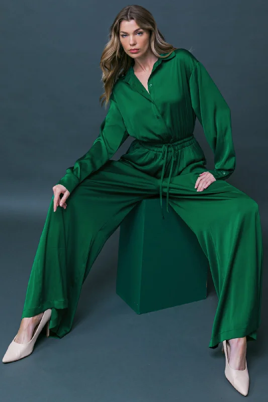 SHE'S IRRESISTIBLE WOVEN JUMPSUIT Street