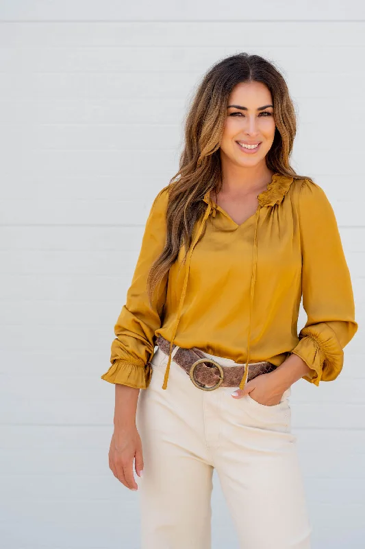Ruffle Sleeve V-Neck Blouse Cozy Women's Sherpa - lined