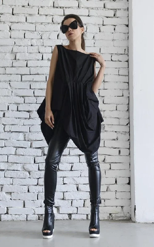 Draped Tunic With Removable Belt In Black performance