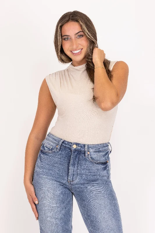 Going Far Women's Sleeveless Top Monochromatic All - in - one