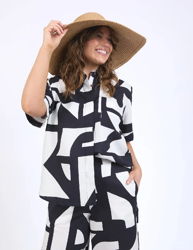 Dali Short Sleeve Shirt Midnight Abstract Business