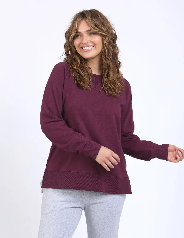 Melbourne Crew Merlot Minimalist Women's Casual